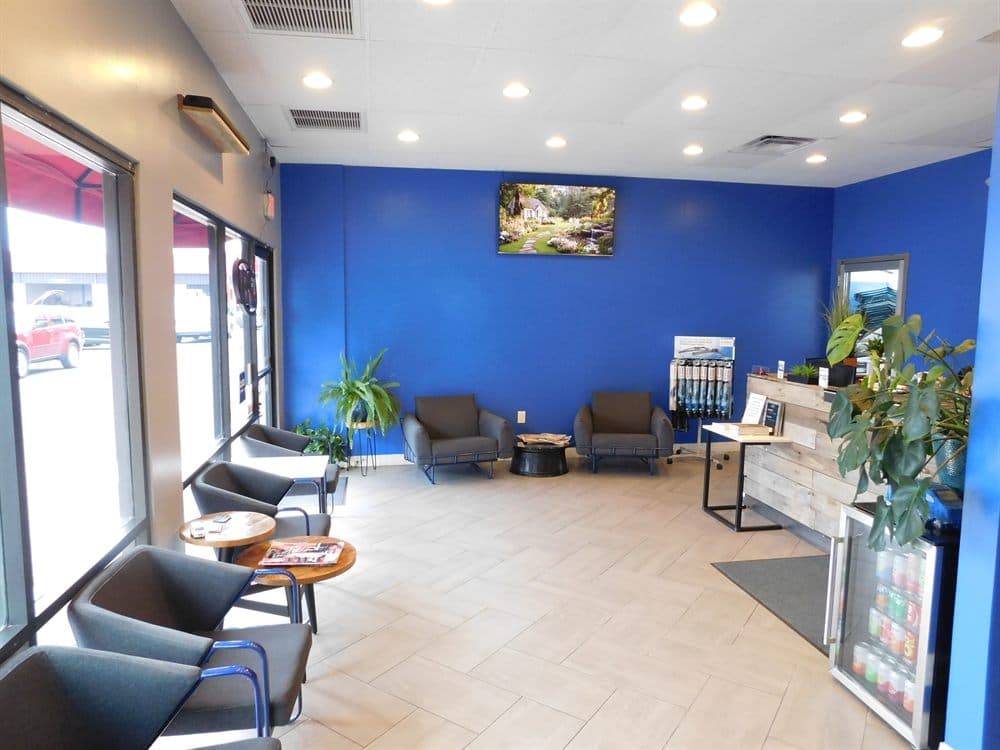 Customer lounge with refreshments at the Desert Spring office
